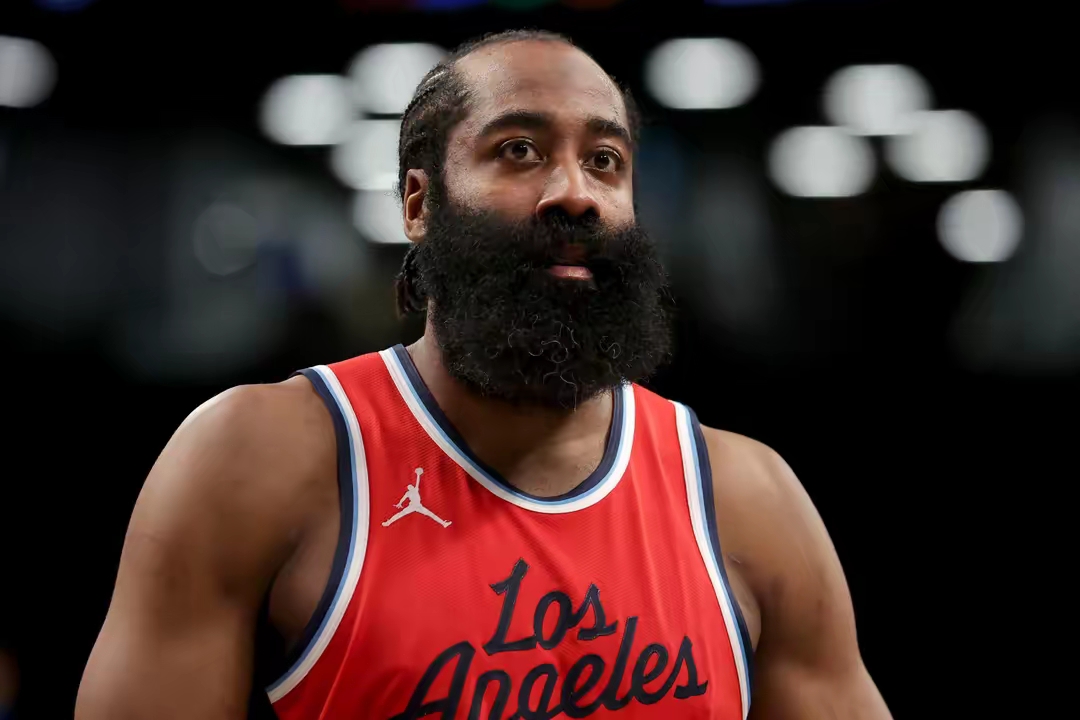 开云电子登录-哈登重要时刻比赛局势复杂，利物浦带队取胜！-开云电子登录