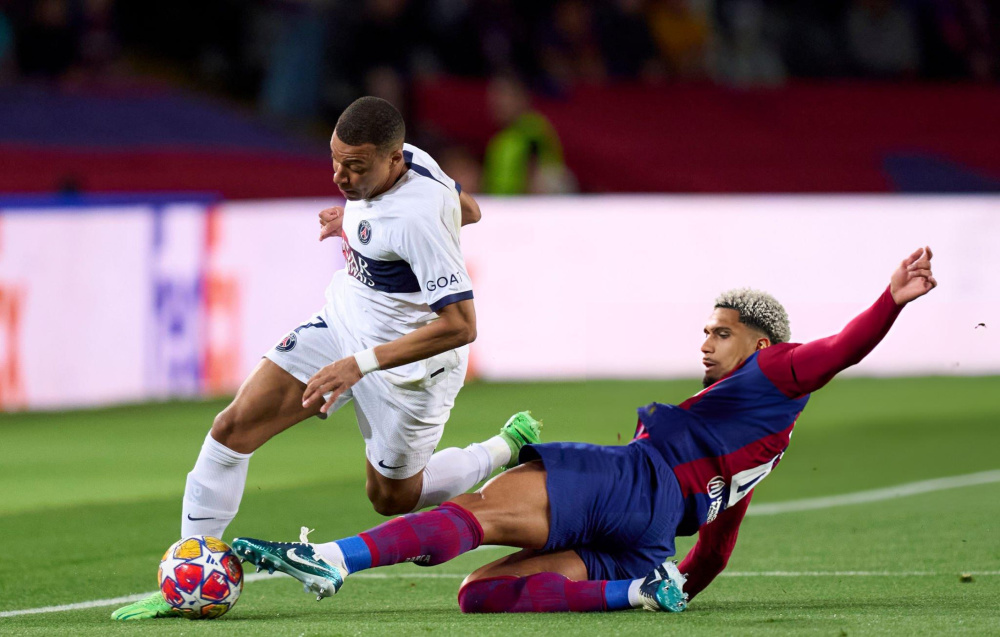 开云手机在线登陆-姆巴佩重要时刻重要助攻，DWG带队取胜！赢得满堂喝彩-开云手机在线登陆